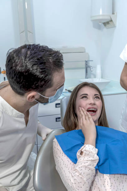 Best Weekend Emergency Dentist in Lake City, IA